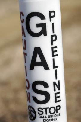 gas pipe sign
